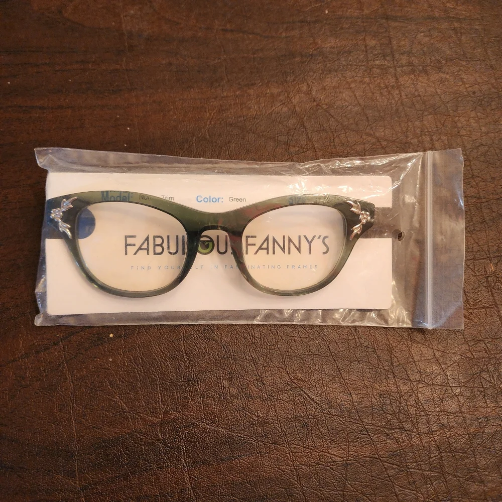 Superior quality Green frame Retro 